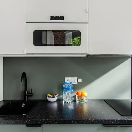 Апартаменты Stylish 8a Loft In Center - Parking & Wifi